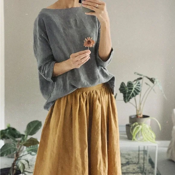 NWOT Simply Grey Linen Skirt - Picture 4 of 4